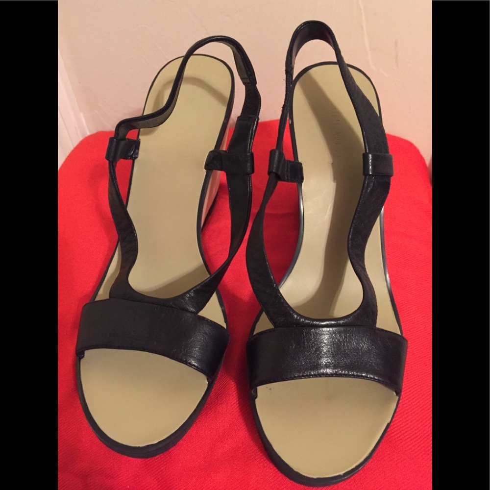 Nine West platform sandals

PRICE DROP ‼️‼️